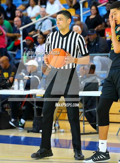 Thumbnail 1 in Palisades vs. Narbonne (CIF LAC D1 Finals) photogallery.