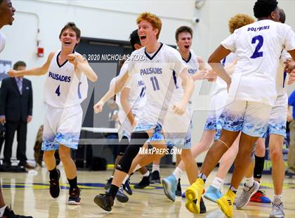 Thumbnail 3 in Palisades vs. Narbonne (CIF LAC D1 Finals) photogallery.