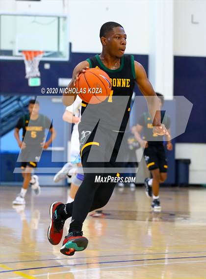 Thumbnail 1 in Palisades vs. Narbonne (CIF LAC D1 Finals) photogallery.