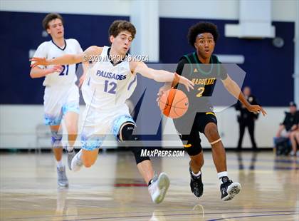 Thumbnail 3 in Palisades vs. Narbonne (CIF LAC D1 Finals) photogallery.