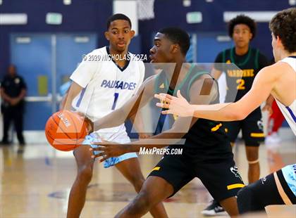 Thumbnail 2 in Palisades vs. Narbonne (CIF LAC D1 Finals) photogallery.