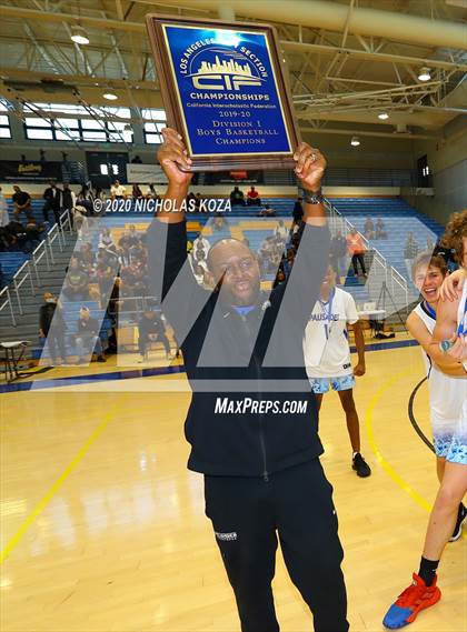 Thumbnail 2 in Palisades vs. Narbonne (CIF LAC D1 Finals) photogallery.