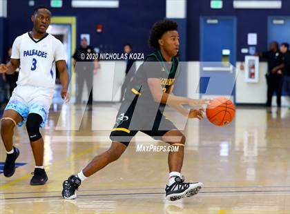 Thumbnail 3 in Palisades vs. Narbonne (CIF LAC D1 Finals) photogallery.