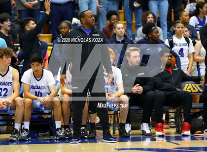 Thumbnail 3 in Palisades vs. Narbonne (CIF LAC D1 Finals) photogallery.