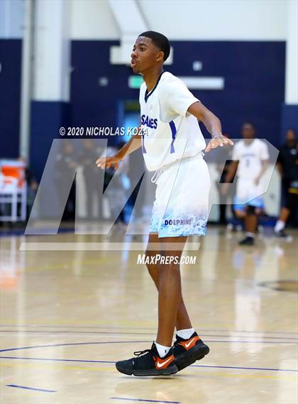 Thumbnail 3 in Palisades vs. Narbonne (CIF LAC D1 Finals) photogallery.