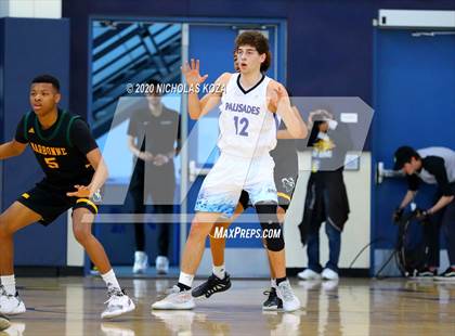 Thumbnail 1 in Palisades vs. Narbonne (CIF LAC D1 Finals) photogallery.