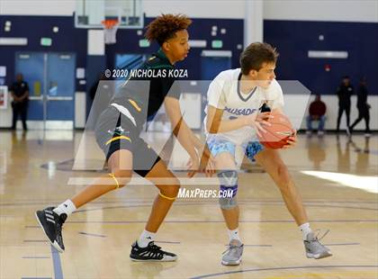 Thumbnail 1 in Palisades vs. Narbonne (CIF LAC D1 Finals) photogallery.