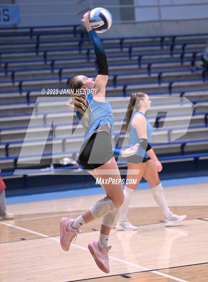 Thumbnail 2 in Cardinal Newman vs. Oceanside Collegiate Academy (Dorman Tournament of Champions) photogallery.