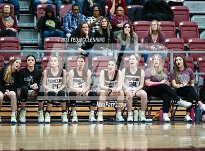 Thumbnail 3 in Dardanelle vs Gentry (AAA 4A-North Regional first round) photogallery.