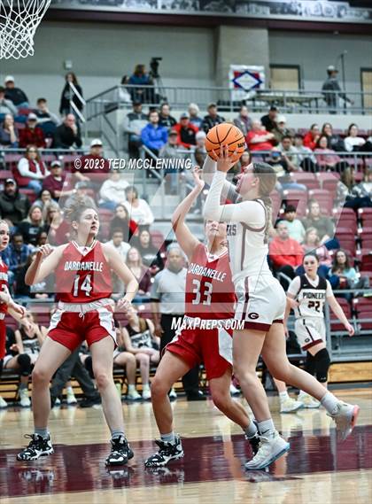 Thumbnail 3 in Dardanelle vs Gentry (AAA 4A-North Regional first round) photogallery.