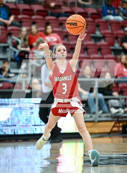 Thumbnail 3 in Dardanelle vs Gentry (AAA 4A-North Regional first round) photogallery.