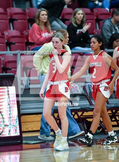 Thumbnail 2 in Dardanelle vs Gentry (AAA 4A-North Regional first round) photogallery.