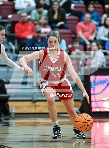Thumbnail 3 in Dardanelle vs Gentry (AAA 4A-North Regional first round) photogallery.