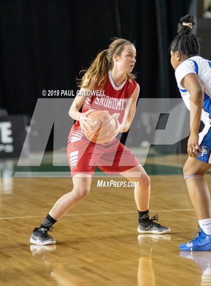 Thumbnail 2 in Seattle Prep vs. Snohomish (WIAA 3A First Round)  photogallery.