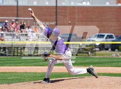 Thumbnail 1 in Brownsburg vs. Avon (IHSAA 4A Sectional 12 Semi-final) photogallery.