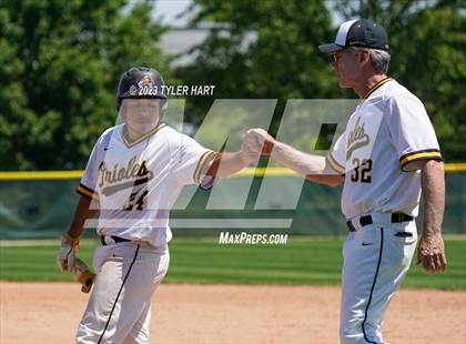 Thumbnail 2 in Brownsburg vs. Avon (IHSAA 4A Sectional 12 Semi-final) photogallery.
