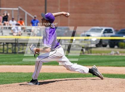 Thumbnail 3 in Brownsburg vs. Avon (IHSAA 4A Sectional 12 Semi-final) photogallery.