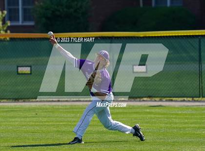 Thumbnail 3 in Brownsburg vs. Avon (IHSAA 4A Sectional 12 Semi-final) photogallery.