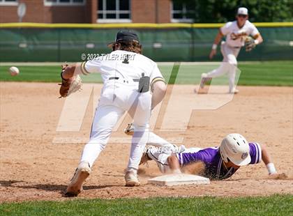 Thumbnail 2 in Brownsburg vs. Avon (IHSAA 4A Sectional 12 Semi-final) photogallery.