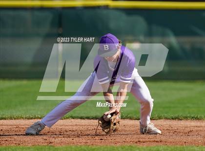 Thumbnail 3 in Brownsburg vs. Avon (IHSAA 4A Sectional 12 Semi-final) photogallery.