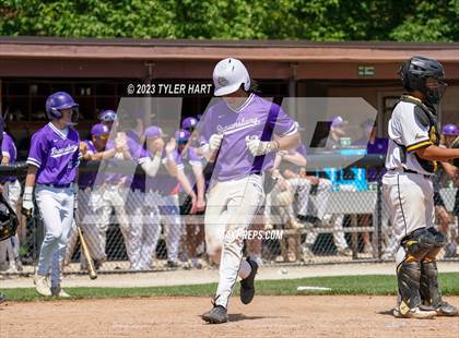Thumbnail 1 in Brownsburg vs. Avon (IHSAA 4A Sectional 12 Semi-final) photogallery.