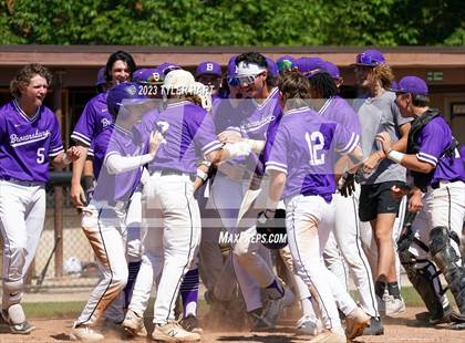 Thumbnail 3 in Brownsburg vs. Avon (IHSAA 4A Sectional 12 Semi-final) photogallery.