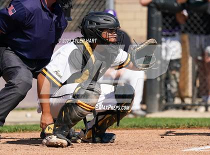 Thumbnail 2 in Brownsburg vs. Avon (IHSAA 4A Sectional 12 Semi-final) photogallery.