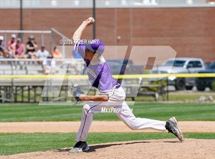 Thumbnail 1 in Brownsburg vs. Avon (IHSAA 4A Sectional 12 Semi-final) photogallery.