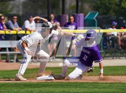 Thumbnail 2 in Brownsburg vs. Avon (IHSAA 4A Sectional 12 Semi-final) photogallery.