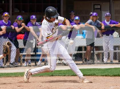Thumbnail 1 in Brownsburg vs. Avon (IHSAA 4A Sectional 12 Semi-final) photogallery.