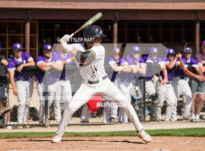 Thumbnail 1 in Brownsburg vs. Avon (IHSAA 4A Sectional 12 Semi-final) photogallery.