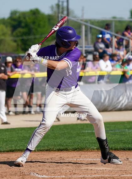 Thumbnail 1 in Brownsburg vs. Avon (IHSAA 4A Sectional 12 Semi-final) photogallery.