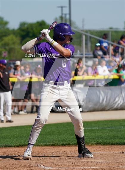 Thumbnail 3 in Brownsburg vs. Avon (IHSAA 4A Sectional 12 Semi-final) photogallery.