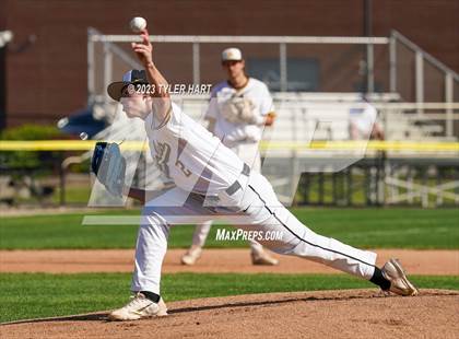 Thumbnail 1 in Brownsburg vs. Avon (IHSAA 4A Sectional 12 Semi-final) photogallery.