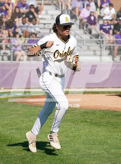 Thumbnail 1 in Brownsburg vs. Avon (IHSAA 4A Sectional 12 Semi-final) photogallery.