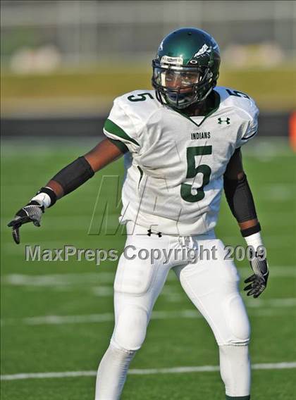 Thumbnail 3 in Texas vs. Waxahachie (Texas 4A Division I Region II Area Playoffs) photogallery.