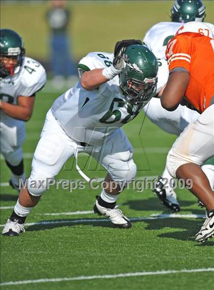 Thumbnail 2 in Texas vs. Waxahachie (Texas 4A Division I Region II Area Playoffs) photogallery.