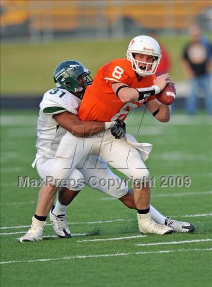 Thumbnail 3 in Texas vs. Waxahachie (Texas 4A Division I Region II Area Playoffs) photogallery.