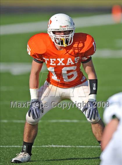 Thumbnail 1 in Texas vs. Waxahachie (Texas 4A Division I Region II Area Playoffs) photogallery.