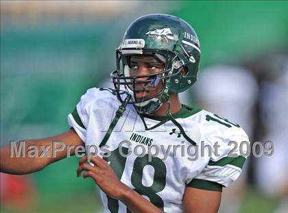 Thumbnail 3 in Texas vs. Waxahachie (Texas 4A Division I Region II Area Playoffs) photogallery.