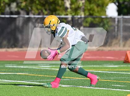 Thumbnail 2 in Vanden @ Foothill photogallery.