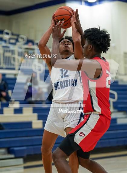 Thumbnail 2 in Pike vs. Perry Meridian (IHSAA 4A Sectional Round 1) photogallery.