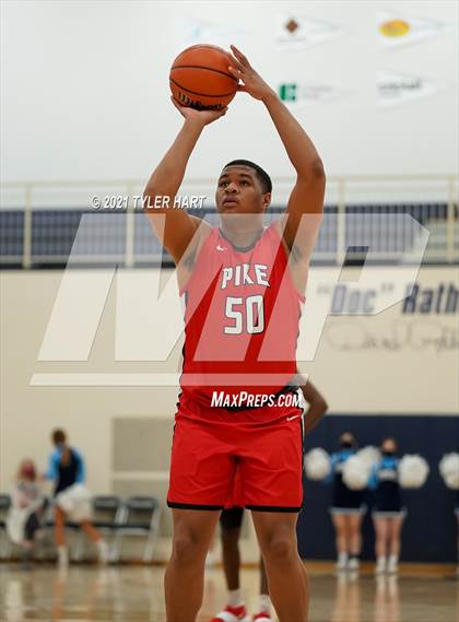 Thumbnail 3 in Pike vs. Perry Meridian (IHSAA 4A Sectional Round 1) photogallery.