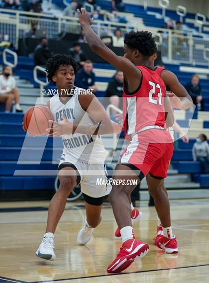 Thumbnail 2 in Pike vs. Perry Meridian (IHSAA 4A Sectional Round 1) photogallery.