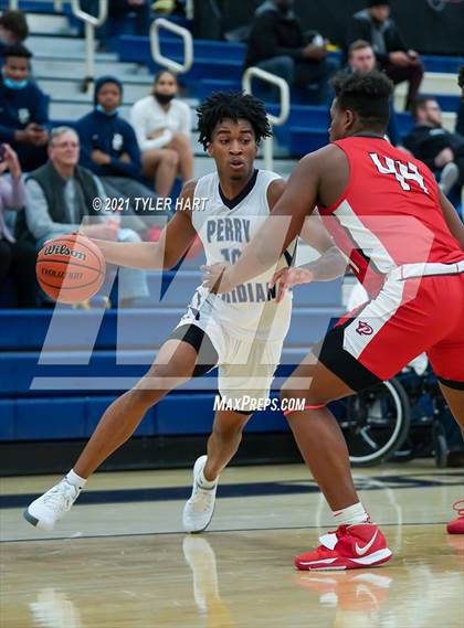 Thumbnail 2 in Pike vs. Perry Meridian (IHSAA 4A Sectional Round 1) photogallery.
