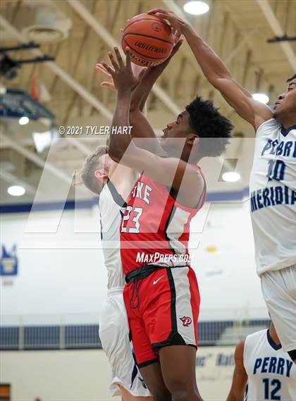 Thumbnail 1 in Pike vs. Perry Meridian (IHSAA 4A Sectional Round 1) photogallery.