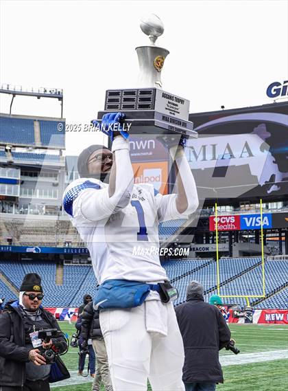 Thumbnail 2 in West Boylston vs Randolph (MIAA Division 8 Final) photogallery.