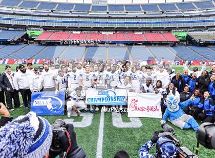 Thumbnail 2 in West Boylston vs Randolph (MIAA Division 8 Final) photogallery.