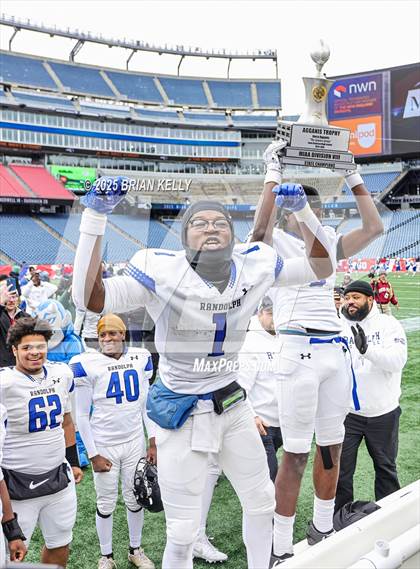 Thumbnail 2 in West Boylston vs Randolph (MIAA Division 8 Final) photogallery.