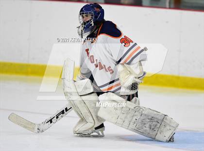 Thumbnail 2 in Cheshire @ Lyman Hall (SCC D2 Semifinal) photogallery.